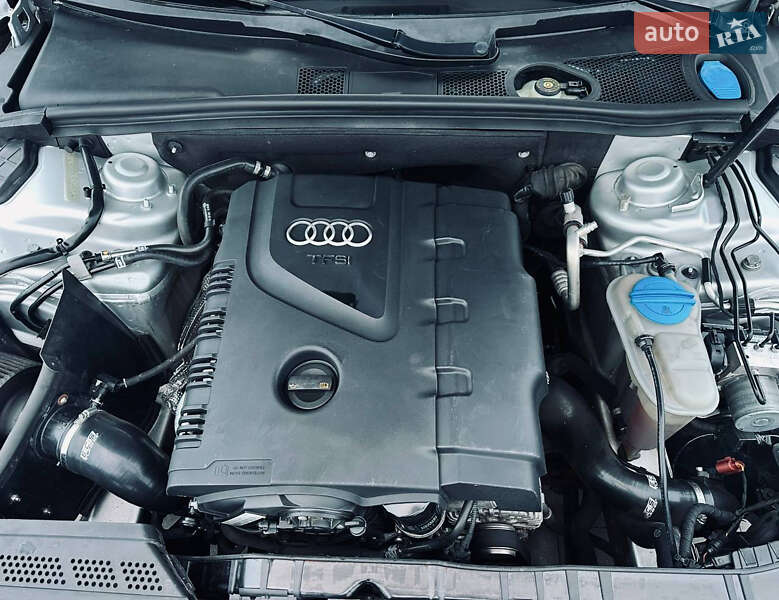 Седан Audi A4 2013 в Луцке