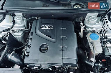 Седан Audi A4 2013 в 