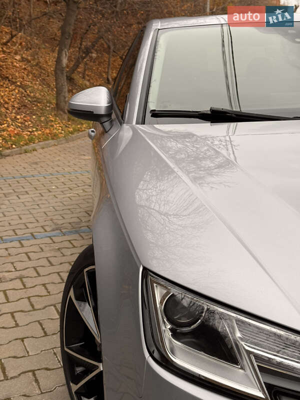 Седан Audi A4 2016 в Одессе