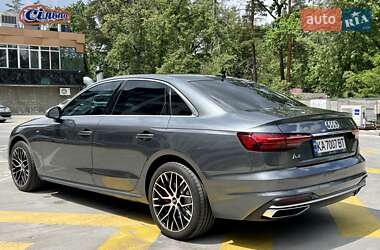 Седан Audi A4 2020 в 