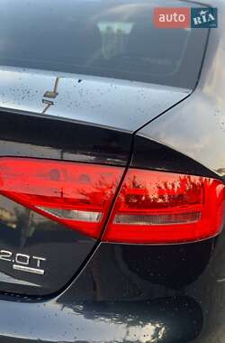 Седан Audi A4 2012 в 
