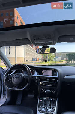 Седан Audi A4 2015 в 