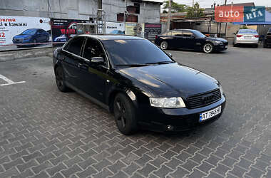 Седан Audi A4 2002 в Измаиле