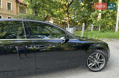 Седан Audi A4 2013 в 