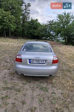 Седан Audi A4 2003 в Запорожье
