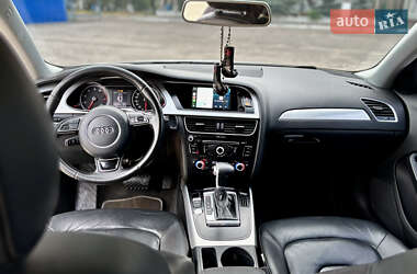 Седан Audi A4 2015 в 