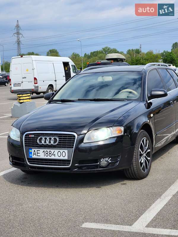 Универсал Audi A4 2004 в Киеве