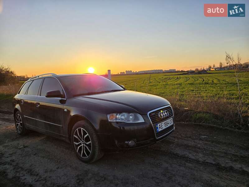 Универсал Audi A4 2004 в Киеве