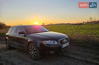 Универсал Audi A4 2004 в 