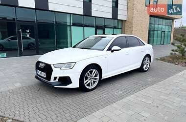 Седан Audi A4 2016 в Львові