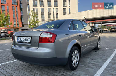 Седан Audi A4 2001 в 