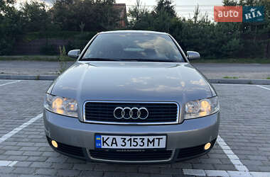 Седан Audi A4 2001 в 