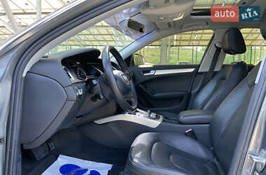 Седан Audi A4 2012 в 