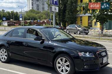 Седан Audi A4 2011 в 
