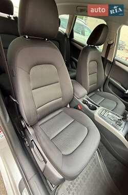 Универсал Audi A4 2013 в 