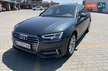 Седан Audi A4 2018 в 