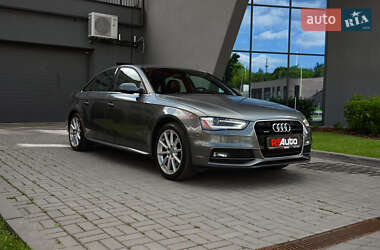 Седан Audi A4 2015 в Львове