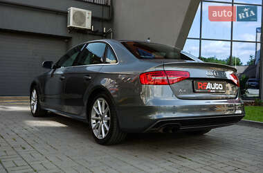 Седан Audi A4 2015 в 