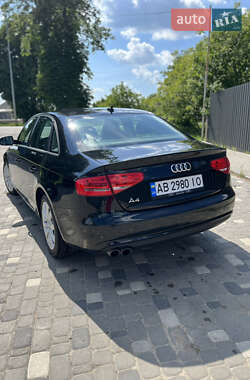 Седан Audi A4 2013 в 