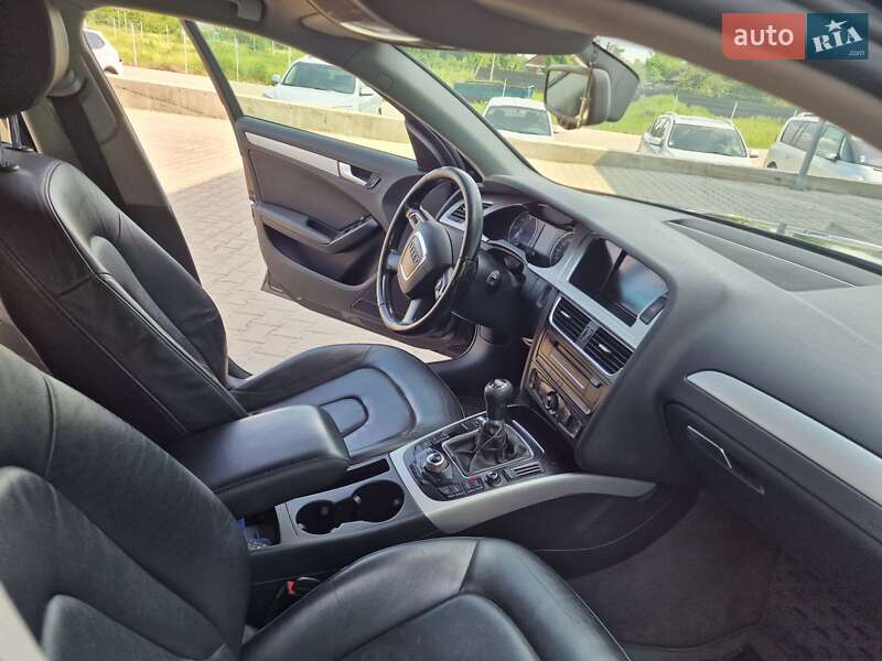 Универсал Audi A4 2009 в Нововолынске