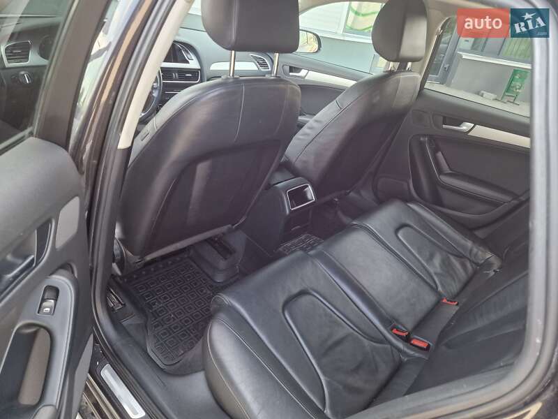 Универсал Audi A4 2009 в Нововолынске
