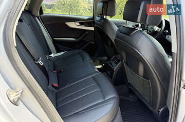 Седан Audi A4 2018 в 