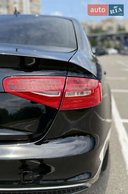 Седан Audi A4 2014 в 