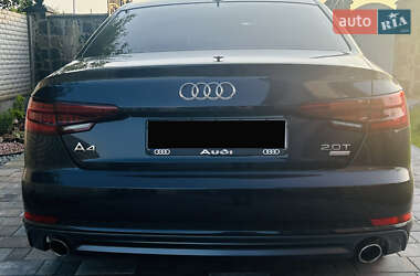 Седан Audi A4 2018 в 