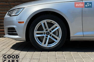 Седан Audi A4 2016 в 