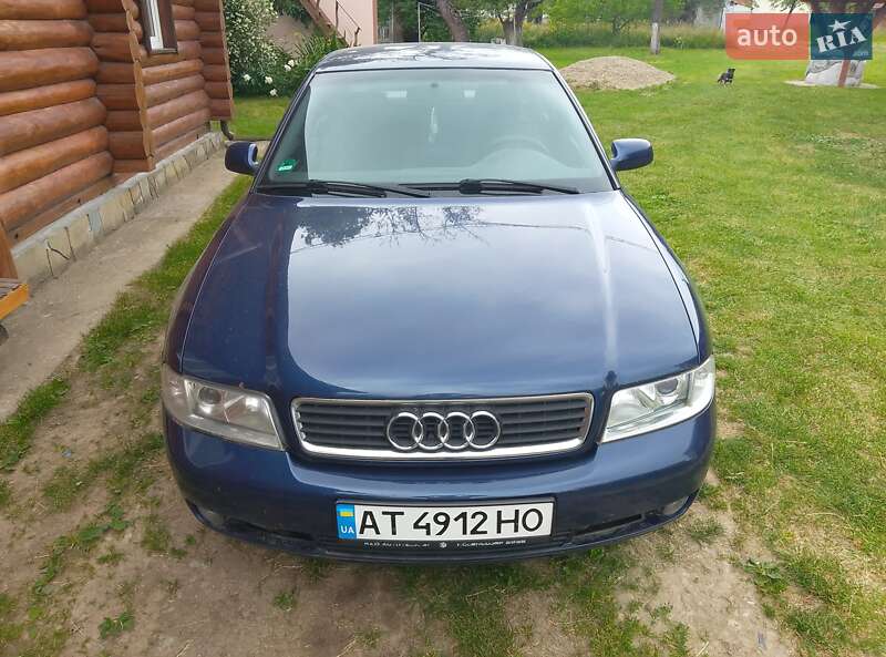 Седан Audi A4 1999 в 