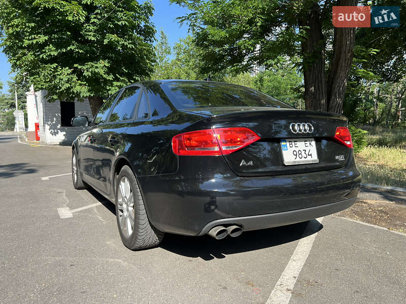 Седан Audi A4 2010 в Одессе