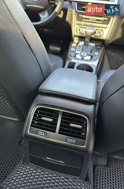 Седан Audi A4 2012 в 