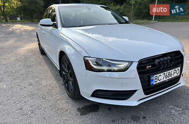 Седан Audi A4 2012 в 