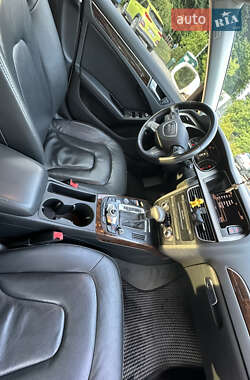 Седан Audi A4 2012 в 