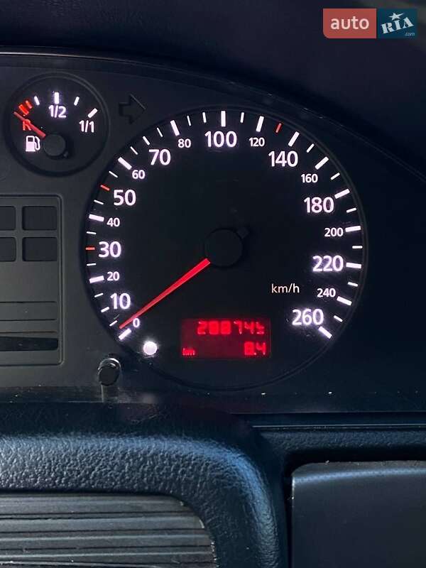 Седан Audi A4 1999 в Ивано-Франковске