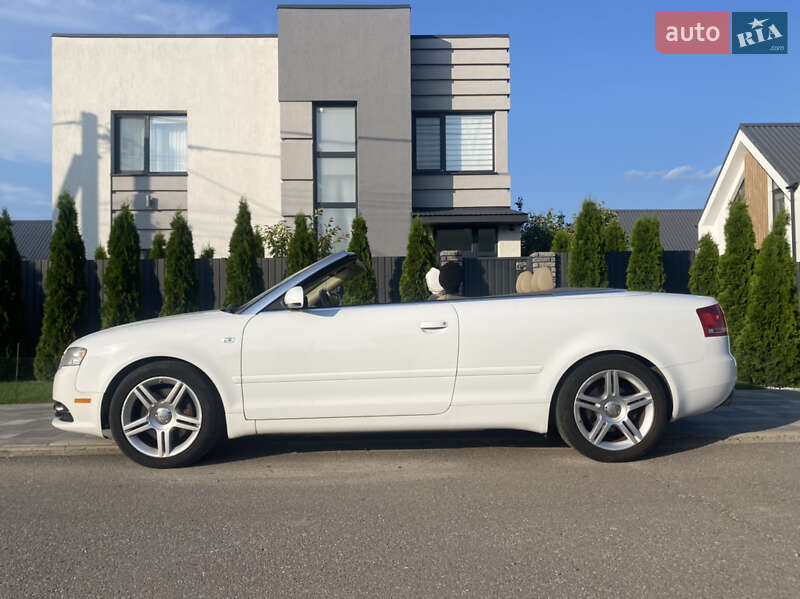 Кабріолет Audi A4 2009 в Києві