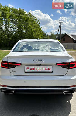 Седан Audi A4 2019 в 