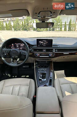 Седан Audi A4 2017 в 