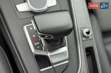 Седан Audi A4 2017 в 