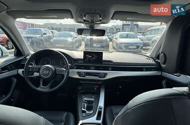 Седан Audi A4 2016 в 