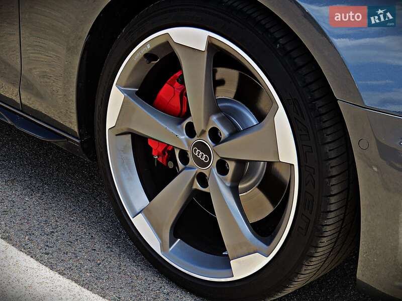 Седан Audi A4 2021 в Черкассах