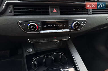 Седан Audi A4 2021 в 