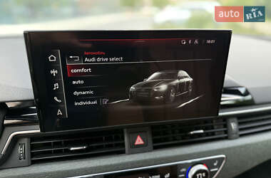 Седан Audi A4 2021 в 