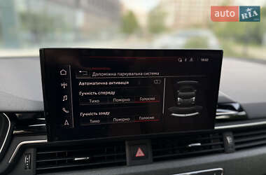 Седан Audi A4 2021 в 
