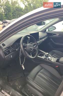 Седан Audi A4 2021 в 