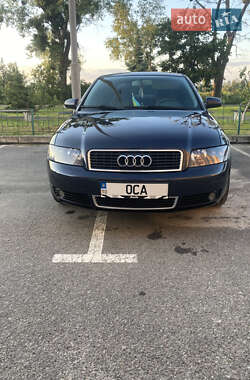 Седан Audi A4 2003 в Гостомеле