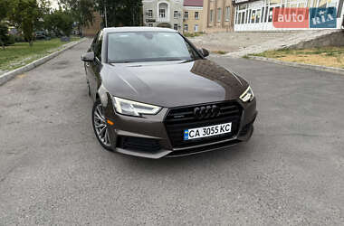 Седан Audi A4 2016 в 