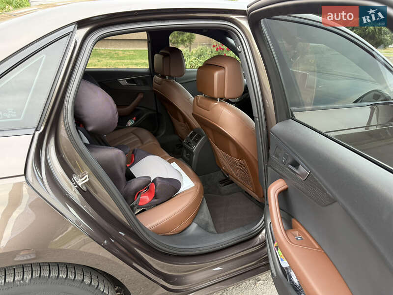 Седан Audi A4 2016 в Золотоноше