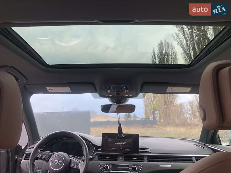 Седан Audi A4 2022 в Киеве