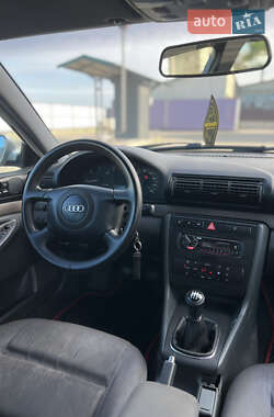 Универсал Audi A4 2000 в 